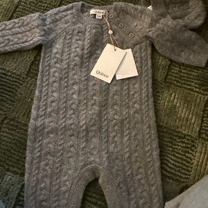 Quince Charcoal Cable Knit Kids Footie